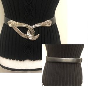 CHICO’s Sm SM Adjustable Leather Belt